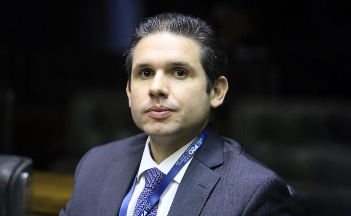 pf-nao-perdera-competencias,-isso-e-inegociavel,-diz-motta-sobre-projeto-de-derrite