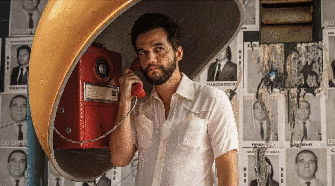 wagner-moura-e-kleber-mendonca-desenterram-os-fantasmas-do-brasil-com-o-agente-secreto