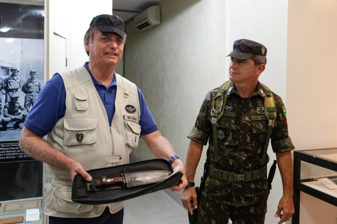 mario-fernandes,-o-trapalhao,-e-tratado-apenas-como-suspeito-pela-folha.-por-moises-mendes