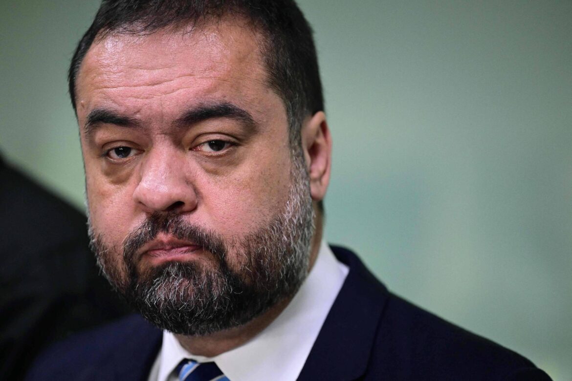 castro-minimiza-acao-exaltada-por-lula-contra-pcc-e-diz-que-seguranca-e-principal-pauta-do-brasil