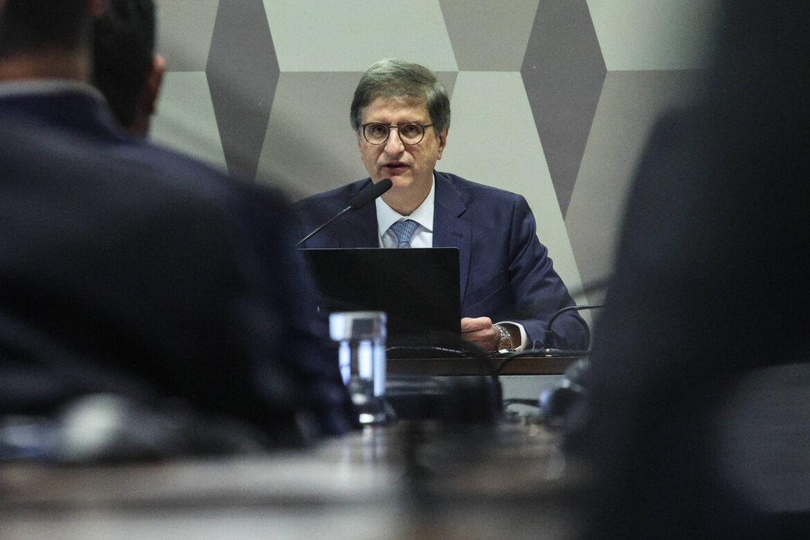 gonet-tem-aprovacao-mais-apertada-de-um-pgr-desde-a-redemocratizacao