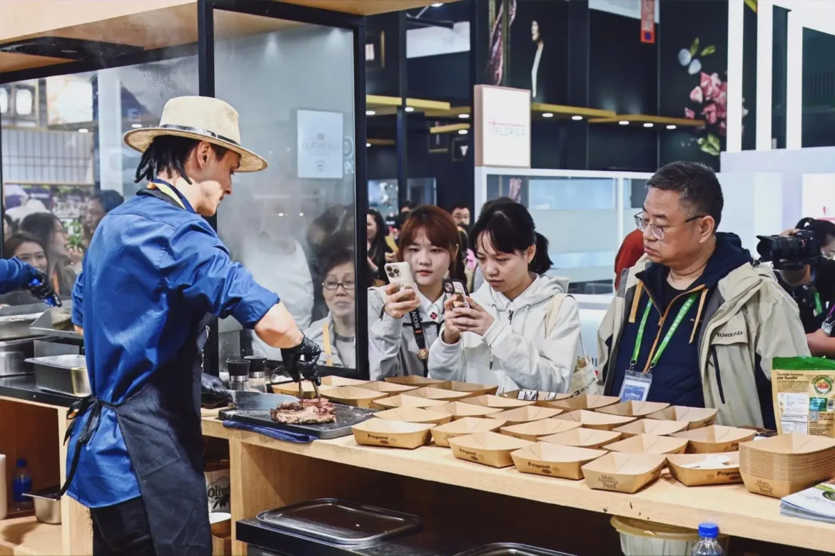 carne-de-mt-conquista-destaque-e-paladares-na-maior-feira-de-importacao-da-china