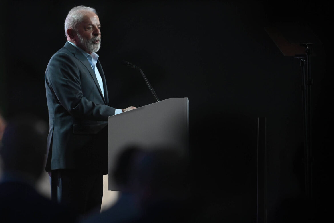 ex-nora-de-lula-e-suspeita-de-atuar-para-liberar-verbas-do-mec-a-empresa,-diz-pf