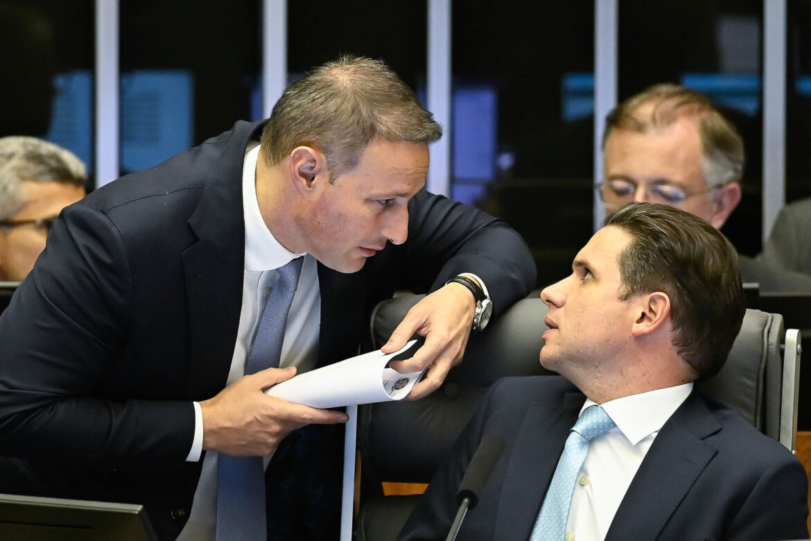 planalto-prepara-movimento-para-lidar-com-fator-motta-apos-atritos