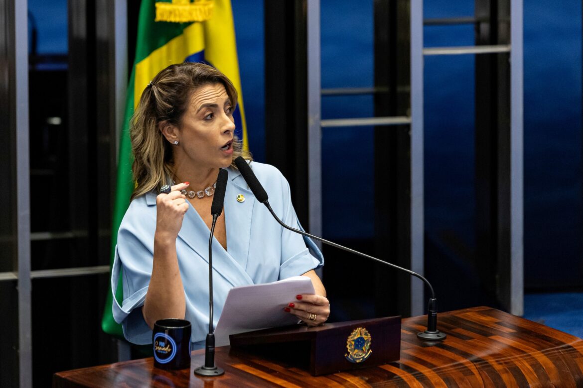 nao-conhece-a-causa,-diz-advogada-de-reus-do-8/1-sobre-thronicke