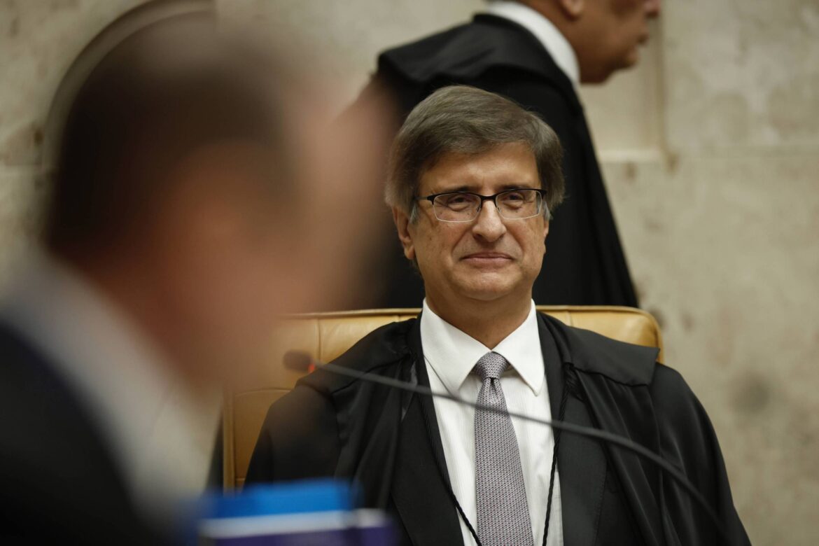 moraes-parabeniza-gonet-por-reconducao-e-destaca-combate-as-faccoes-como-prioridade