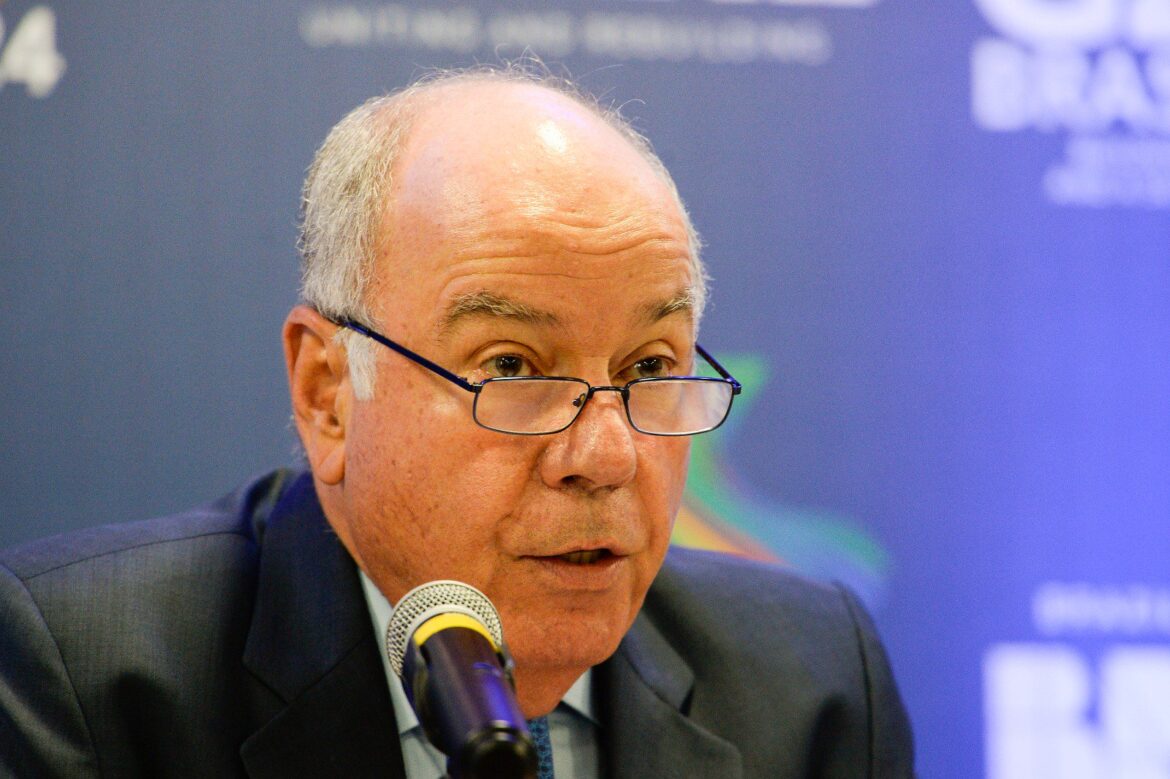 brasil-apresentou-proposta-geral-aos-eua-sobre-tarifaco,-diz-vieira