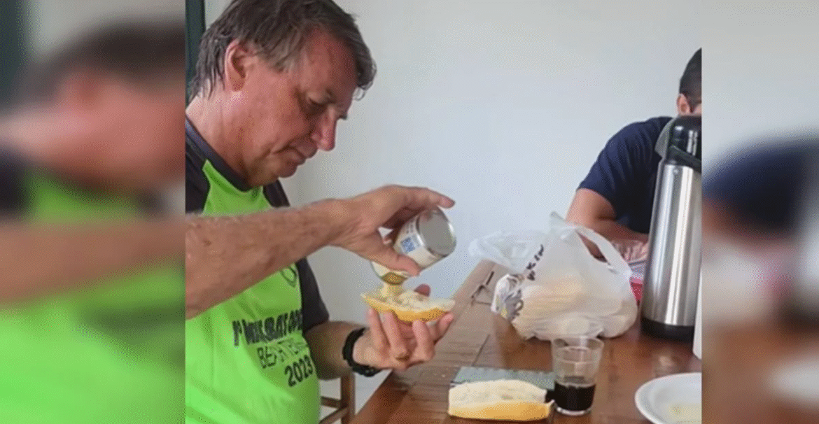 cigarro,-chuteira-e-leite-condensado:-o-que-bolsonaro-podera-levar-para-a-papudinha