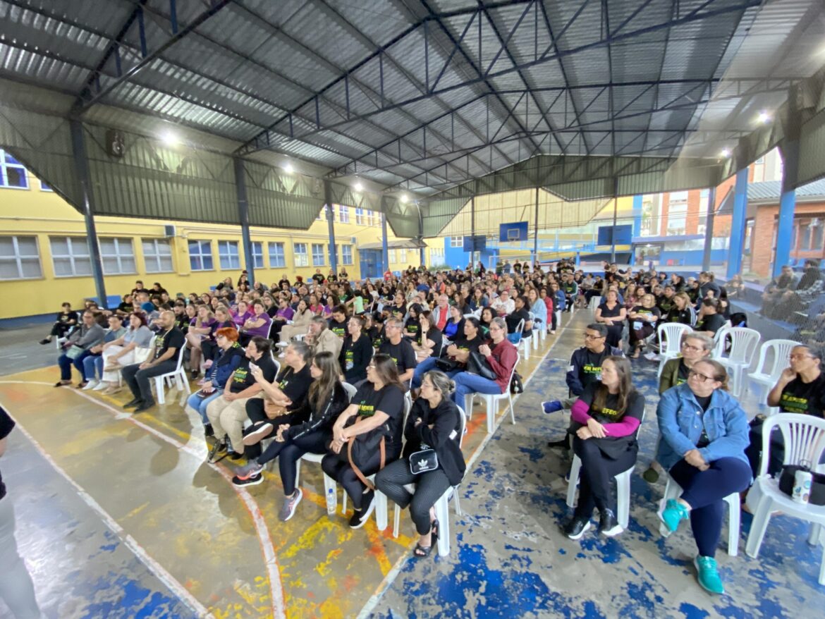 professores-de-sao-leopoldo-anunciam-paralisacao-contra-teto-de-gastos-e-desmonte-de-servicos-publicos