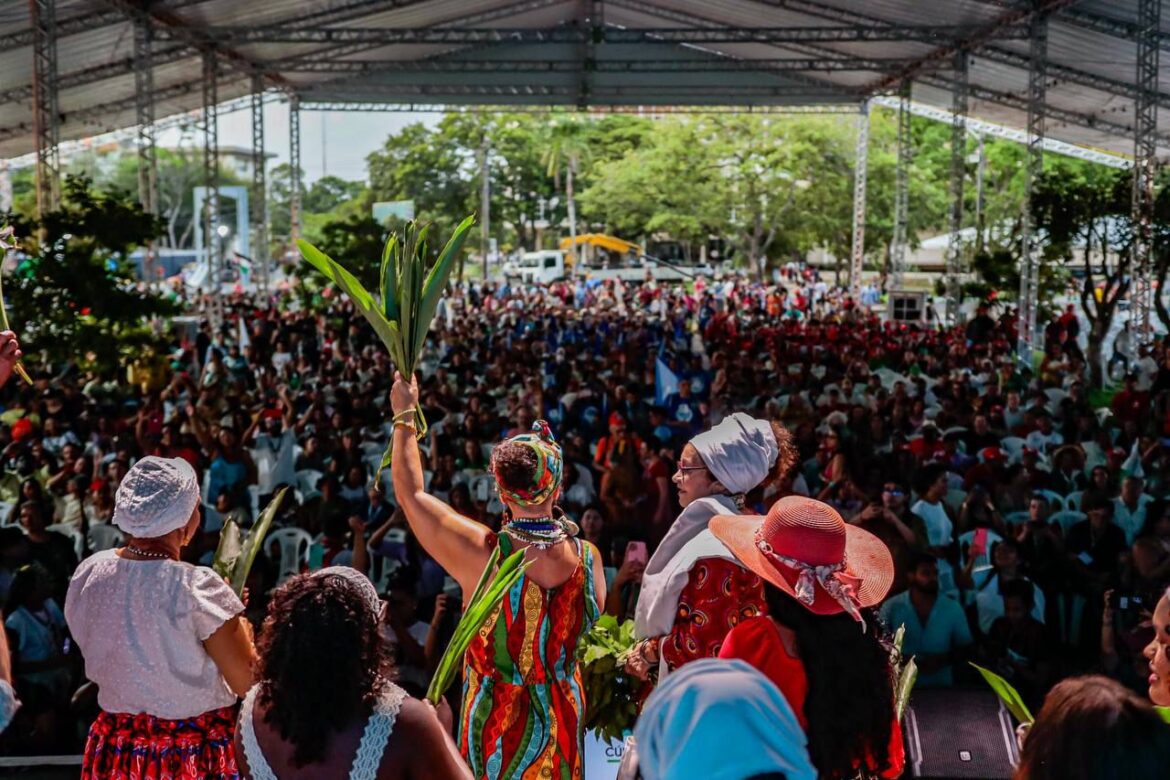 cupula-dos-povos:-marcha-unificada-promete-reunir-30-mil-pessoas-pelas-ruas-de-belem-neste-sabado-(15)