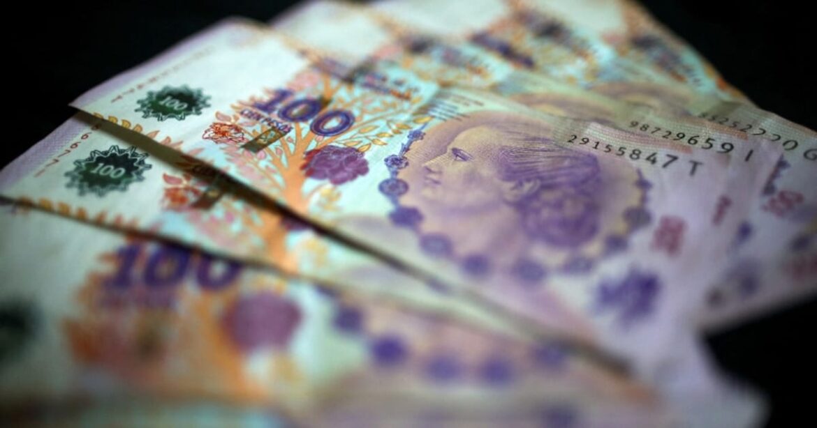 correcao-investidores-pressionam-argentina-por-peso-flexivel-em-meio-a-preocupacoes-com-reservas-e-investimento-estrangeiro