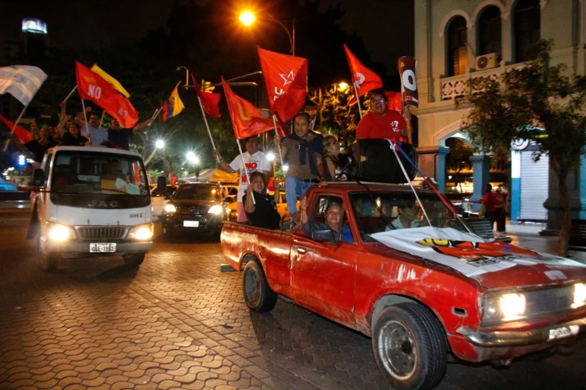 equatorianos-impoem-primeira-derrota-eleitoral-a-noboa-e-presidente-de-extrema-direita-nao-podera-permitir-bases-militares-estrangeiras-no-pais