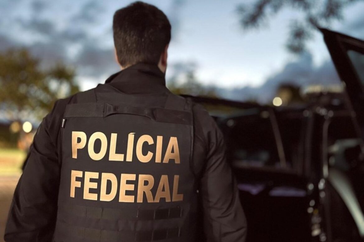 vazamento-de-imagens-da-prisao-do-dono-do-master-gera-crise-na-pf