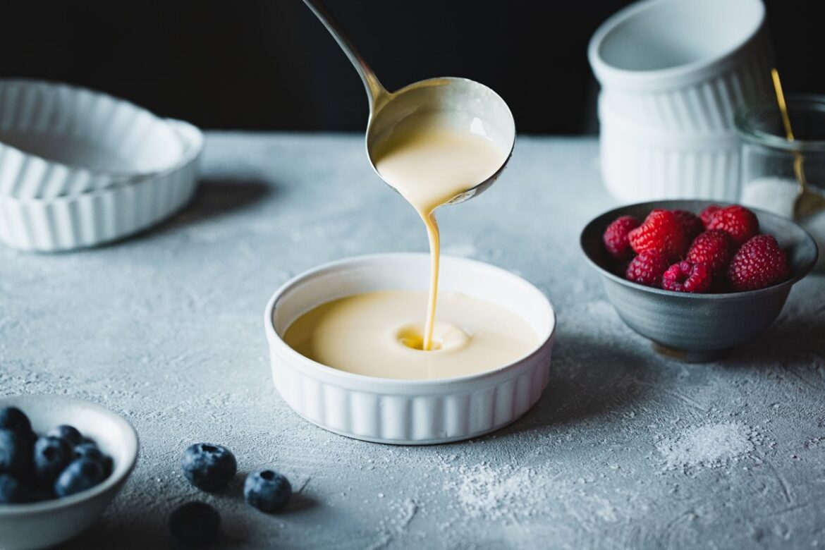 creme-belga-com-morangos-fica-irresistivel-e-muito-cremoso