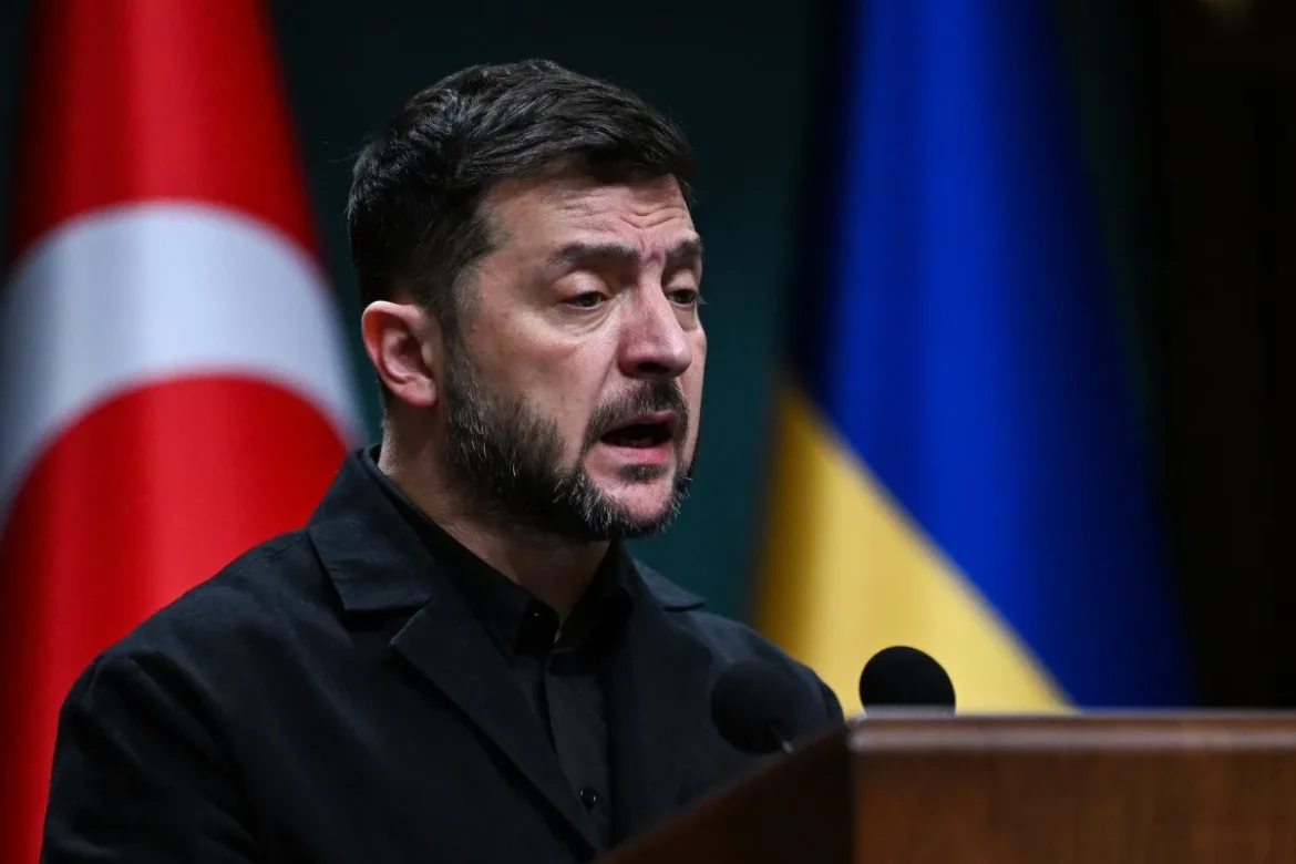 zelensky-sinaliza-que-pode-ceder-a-plano-de-trump-para-fim-da-guerra-enquanto-enfrenta-crise-interna