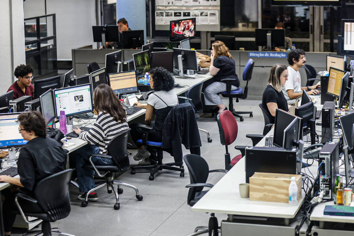 folha-abre-vaga-para-analista-de-dados-de-audiencia