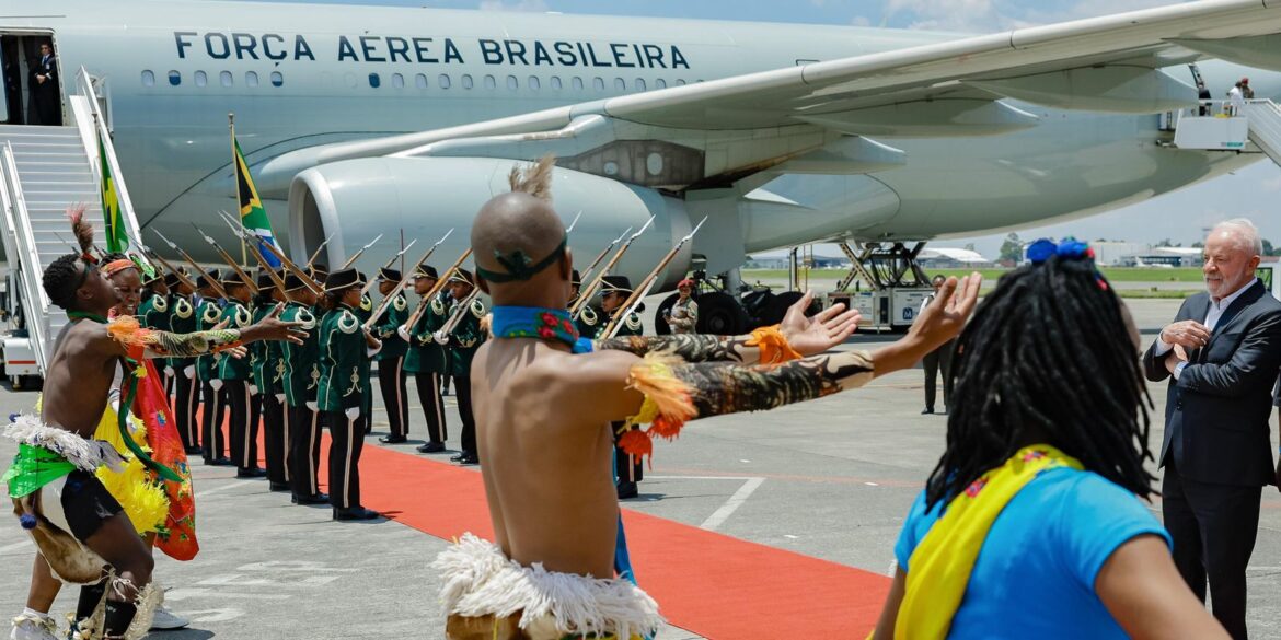 lula-desembarca-na-africa-do-sul-para-participar-da-cupula-do-g20