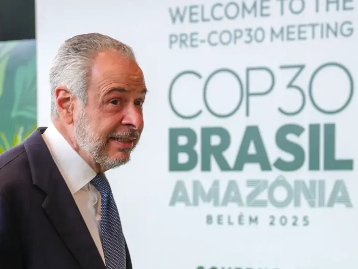 presidente-da-cop30-preve-prolongamento-das-negociacoes-apos-incendio