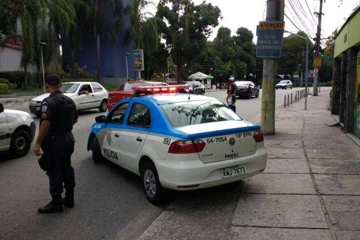 ataque-a-tiros-em-escola-de-samba-no-rio-deixa-2-mortos-e-4-feridos