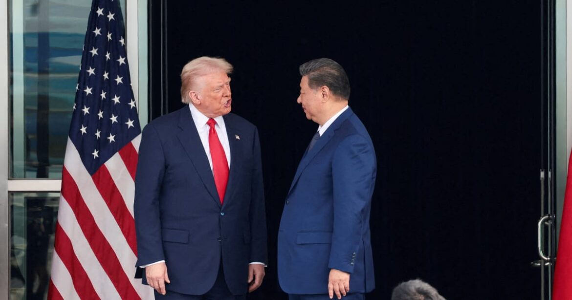 xi-jinping-conversou-com-trump-pelo-telefone,-diz-agencia-estatal-chinesa
