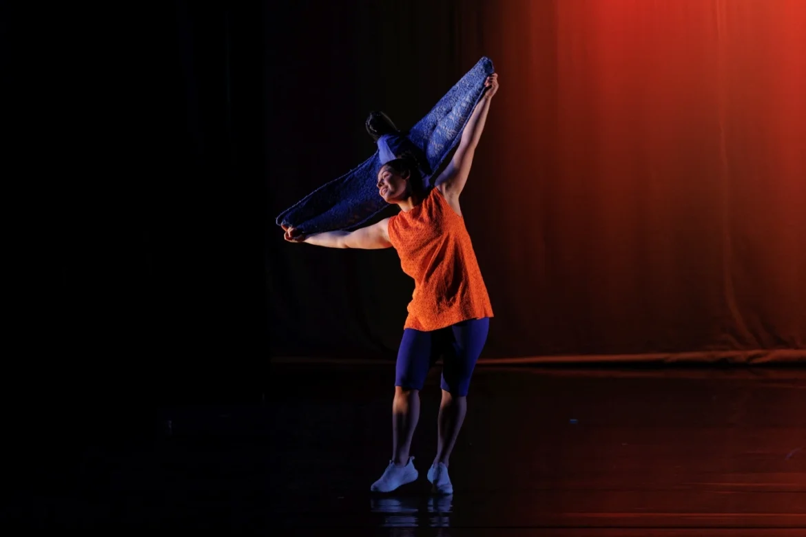 espetaculo-de-danca-e-bonecos-inspirado-na-lenda-da-gralha-azul-tera-apresentacoes-gratuitas-em-curitiba