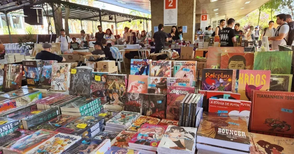 27a-festa-do-livro-da-usp-expoe-cerca-de-250-mil-titulos-de-mais-de-220-editoras