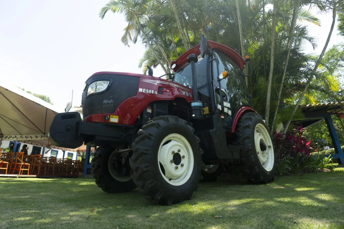 revolucao-na-agricultura-familiar:-fabrica-de-tratores-chineses-sera-implantada-em-marica-(rj)