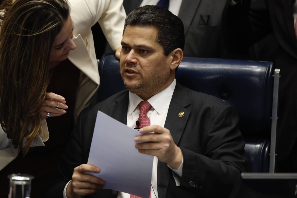 alcolumbre-da-prazo-apertado-para-messias-e-marca-sabatina-para-10-de-dezembro