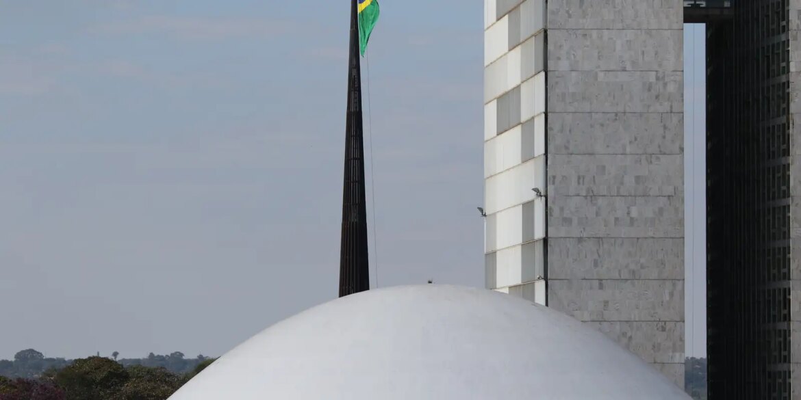 cpi-do-crime-chama-militares-e-convoca-chefe-da-meta-e-th-joias
