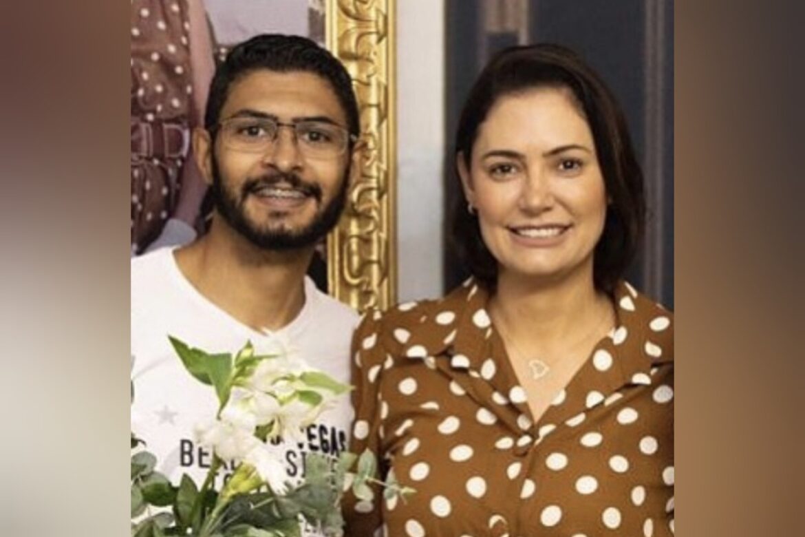michelle-bolsonaro-avalia-colocar-o-irmao-de-suplente-ao-senado-no-df