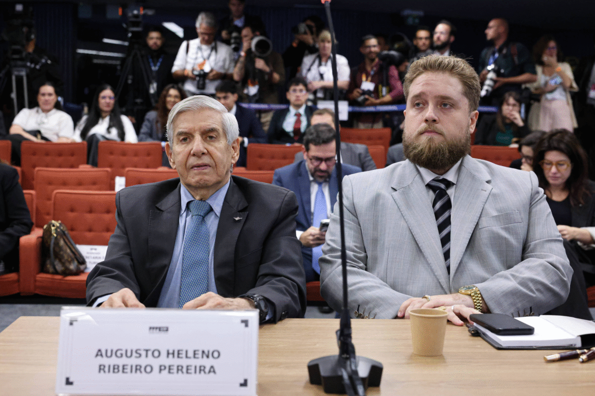 moraes-da-5-dias-para-defesa-de-heleno-se-manifestar-sobre-suposto-alzheimer