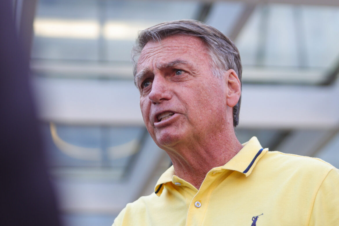 visitas,-medicamentos-e-alimentacao:-a-1a-semana-de-bolsonaro-na-pf
