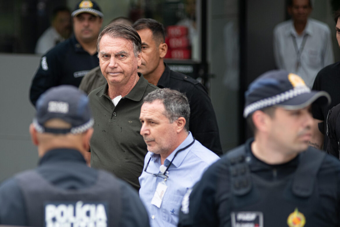 prisao-de-bolsonaro-nao-une-direita,-e-caminho-para-2026-segue-empacado