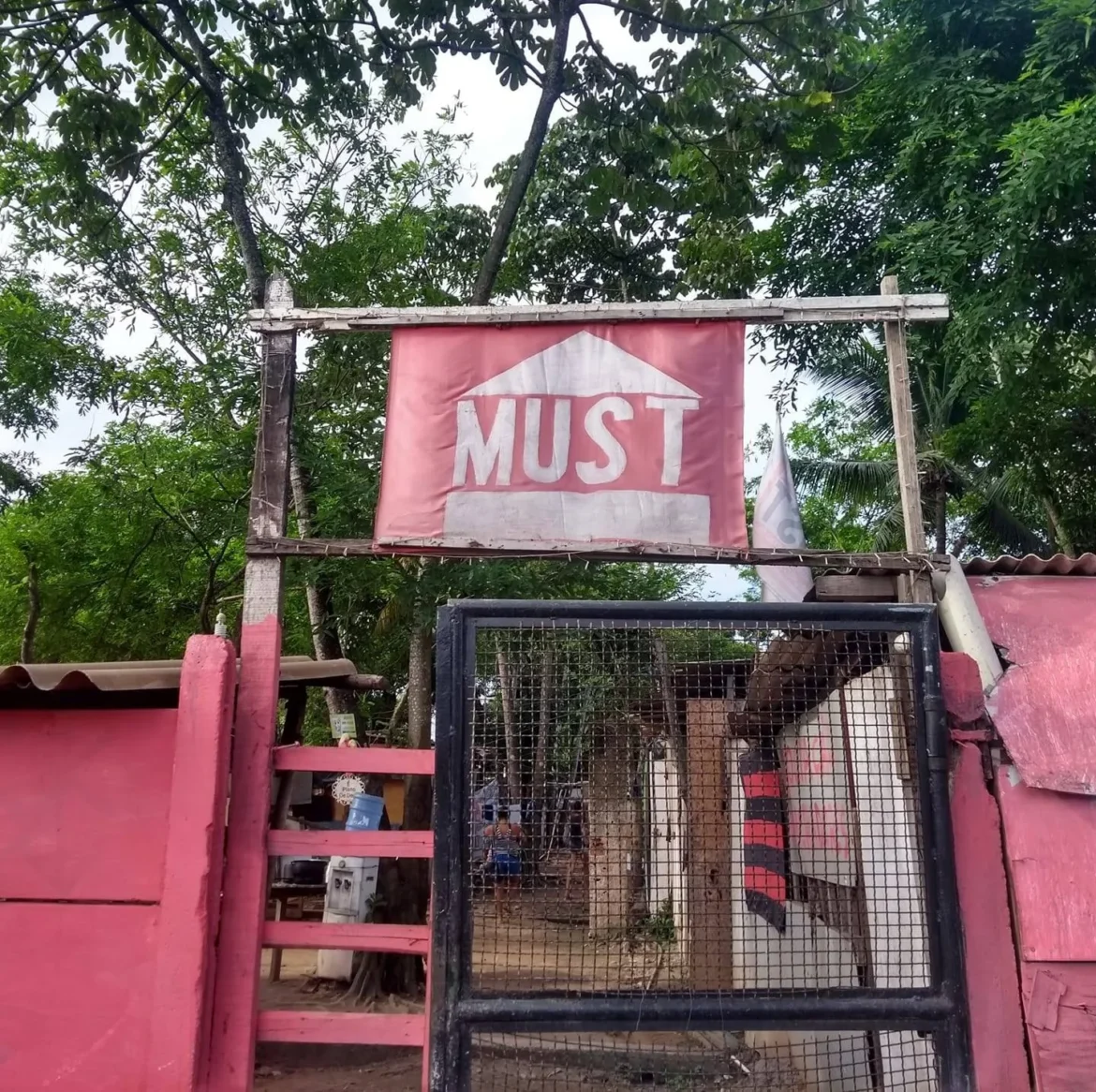 associacao-gris-arrecada-alimentos-e-roupas-para-vitimas-de-incendio-na-ocupacao-icaua-rodrigues