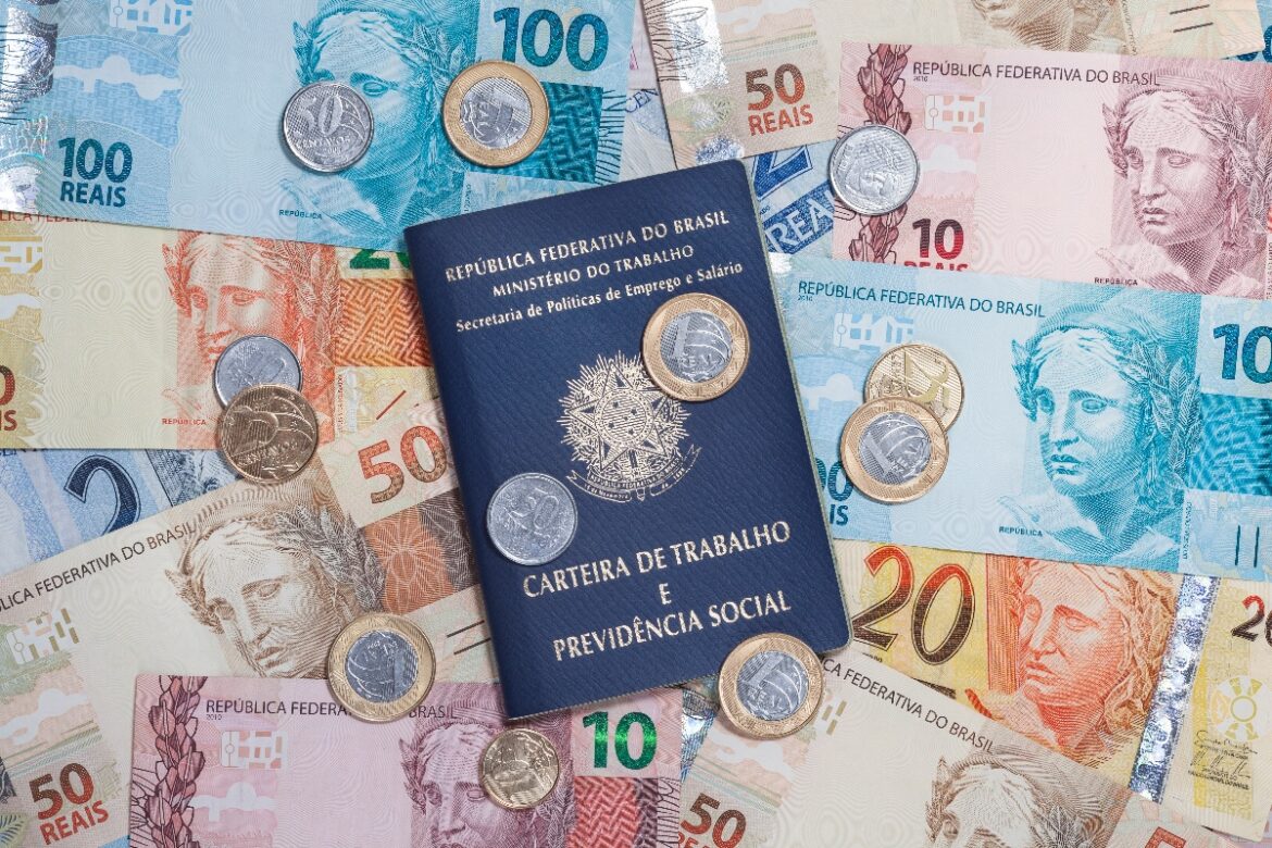 quando-cai-a-segunda-parcela-do-decimo-terceiro-(13o)-salario-em-2025?