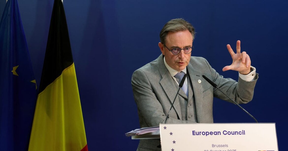 primeiro-ministro-da-belgica-teme-que-uso-de-ativos-russos-congelados-bloqueie-acordo-com-ucrania