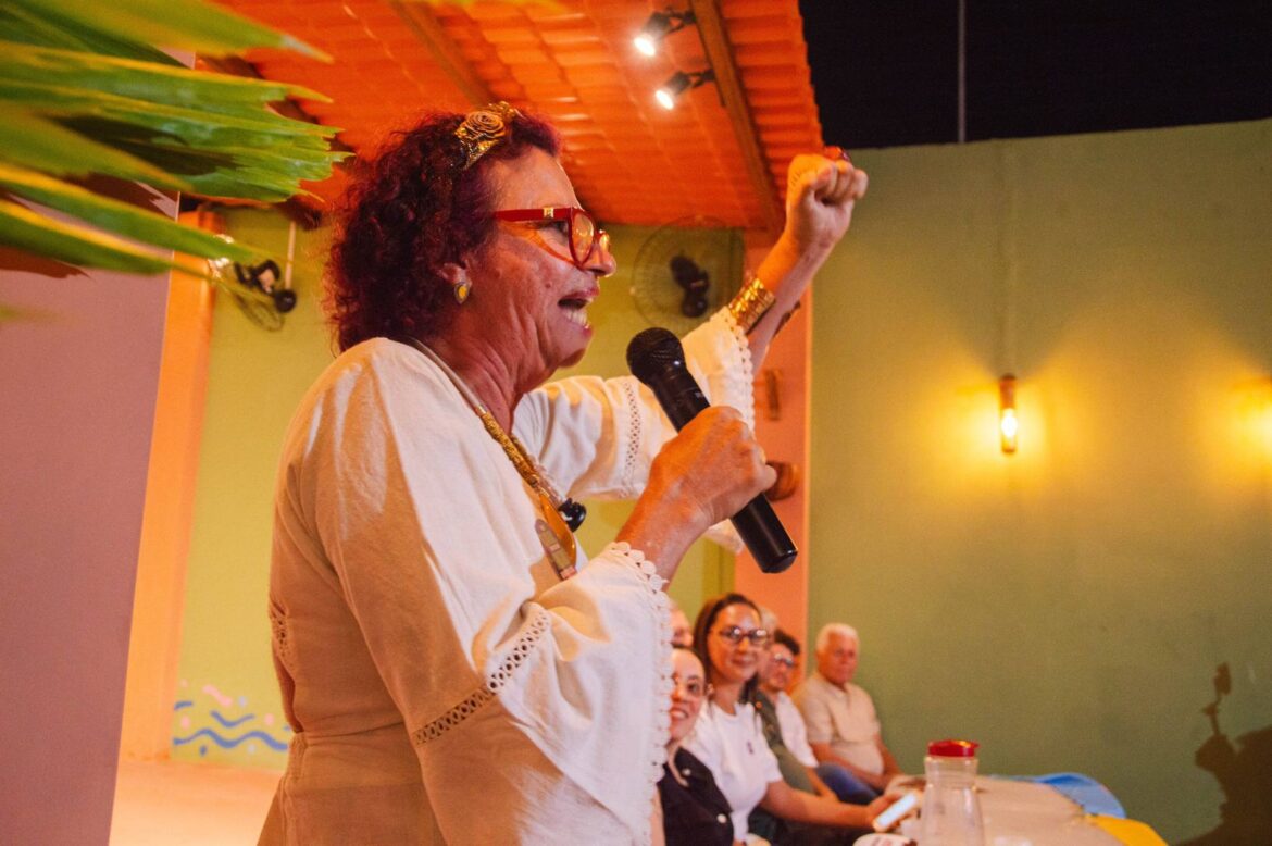 vereadora-sonia-meire-psol-coloca-seu-nome-a-disposicao-para-assembleia-legislativa-de-sergipe