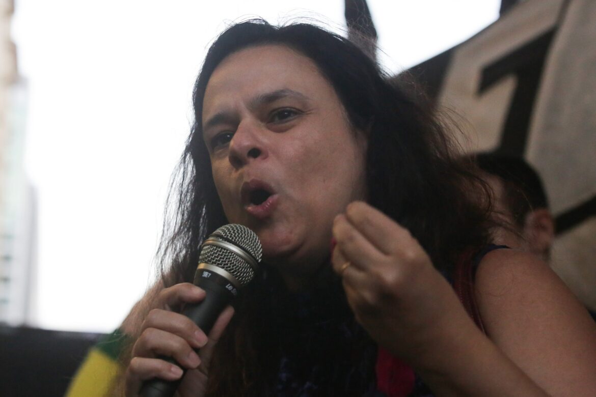 janaina-comenta-treta-dos-bolsonaros-e-aponta-situacao-ridicula