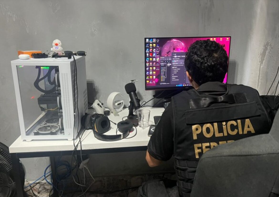 pf-faz-operacao-contra-suspeitos-de-hackear-sites-do-governo