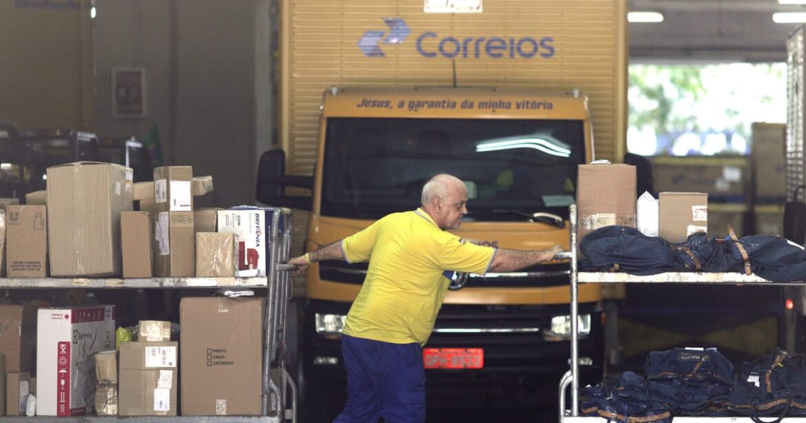 tesouro-barra-correios-de-seguir-com-contratacao-de-emprestimo-de-r$20-bi-com-bancos