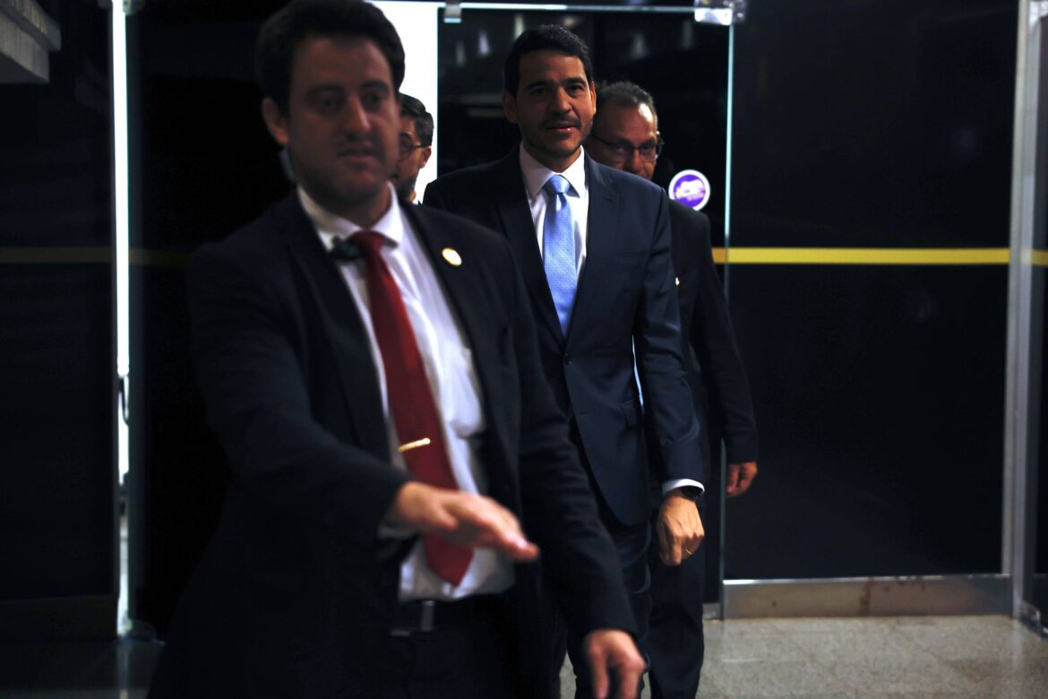 instituto-quer-suspender-indicacao-de-messias-por-assimetria-de-genero-no-stf