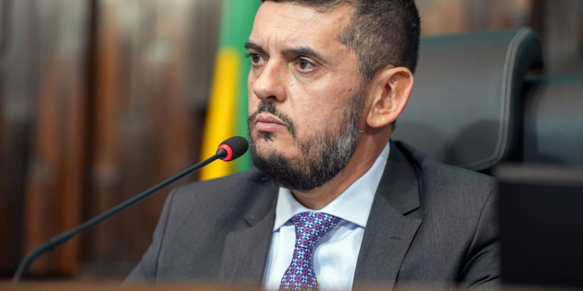 presidente-da-alerj-e-preso-pela-pf-por-vazamento-de-operacao-sigilosa