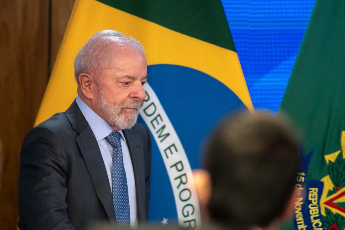 lula-critica-sequestro-do-orcamento-por-emendas,-mas-evita-embate