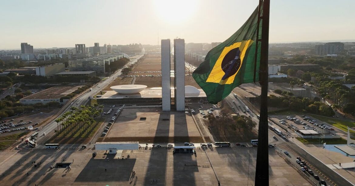 congresso-aprova-ldo-de-2026-com-meta-de-superavit-de-0,25%-do-pib-e-excecao-para-resultado-de-estatais