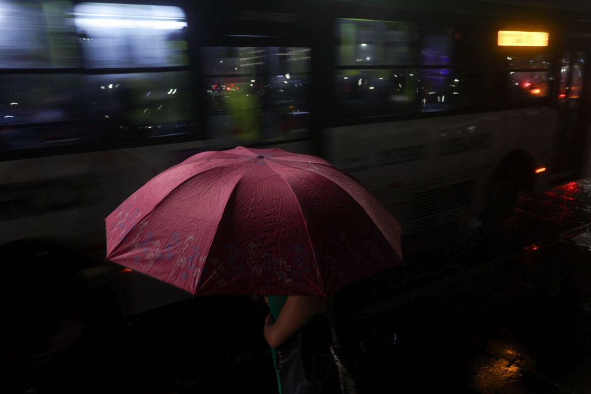 alerta:-sistema-meteorologico-provocara-fortes-temporais.-saiba-locais