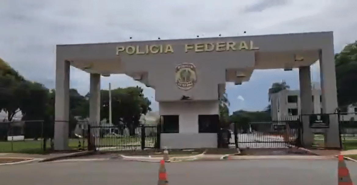video:-bolsonaro-perde-forca-entre-apoiadores-e-superintendencia-da-pf-fica-vazia-neste-domingo