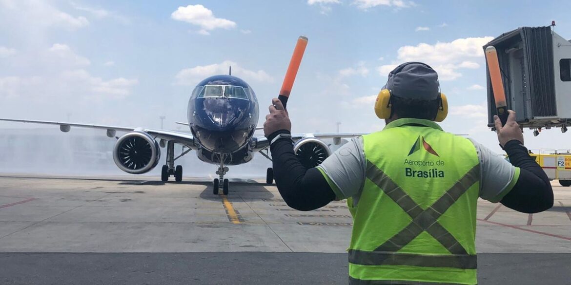 ventania-em-congonhas-e-guarulhos-impacta-aeroporto-de-brasilia