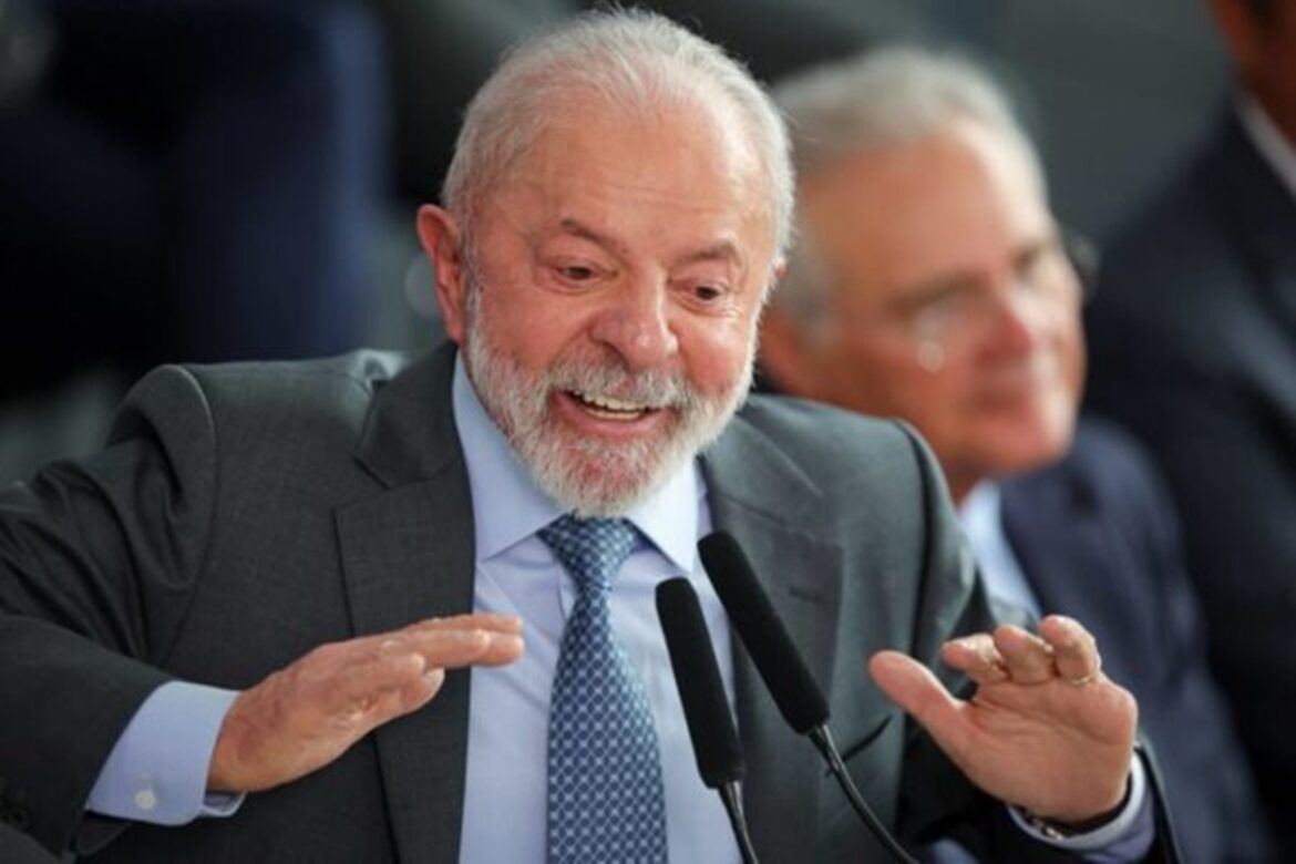 gsi-compra-23-blindados-para-a-seguranca-de-lula-apos-panes-nos-atuais