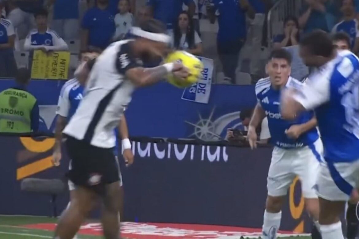 cruzeiro-vai-a-cbf-contra-gol-de-memphis-e-cartao-amarelo-de-romero