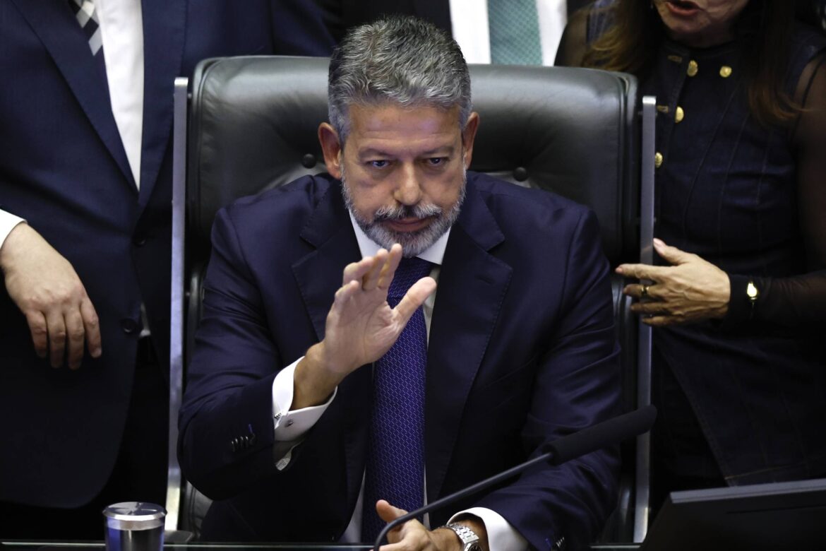 assessora-e-suspeita-de-direcionar-emendas-sob-ordens-diretas-de-lira,-diz-decisao-do-stf